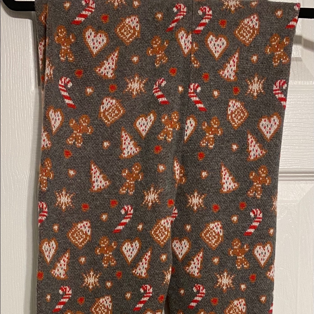 american eagle gingerbread themed sweater leggings
